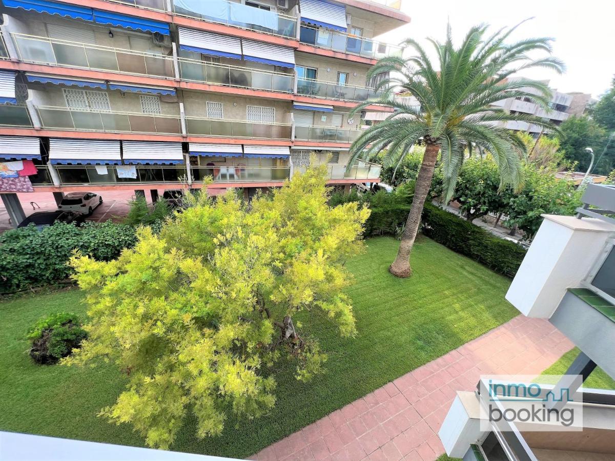 סאלו Solo Familias, Apartamento Climatizado Y Cerca De La Playa מראה חיצוני תמונה