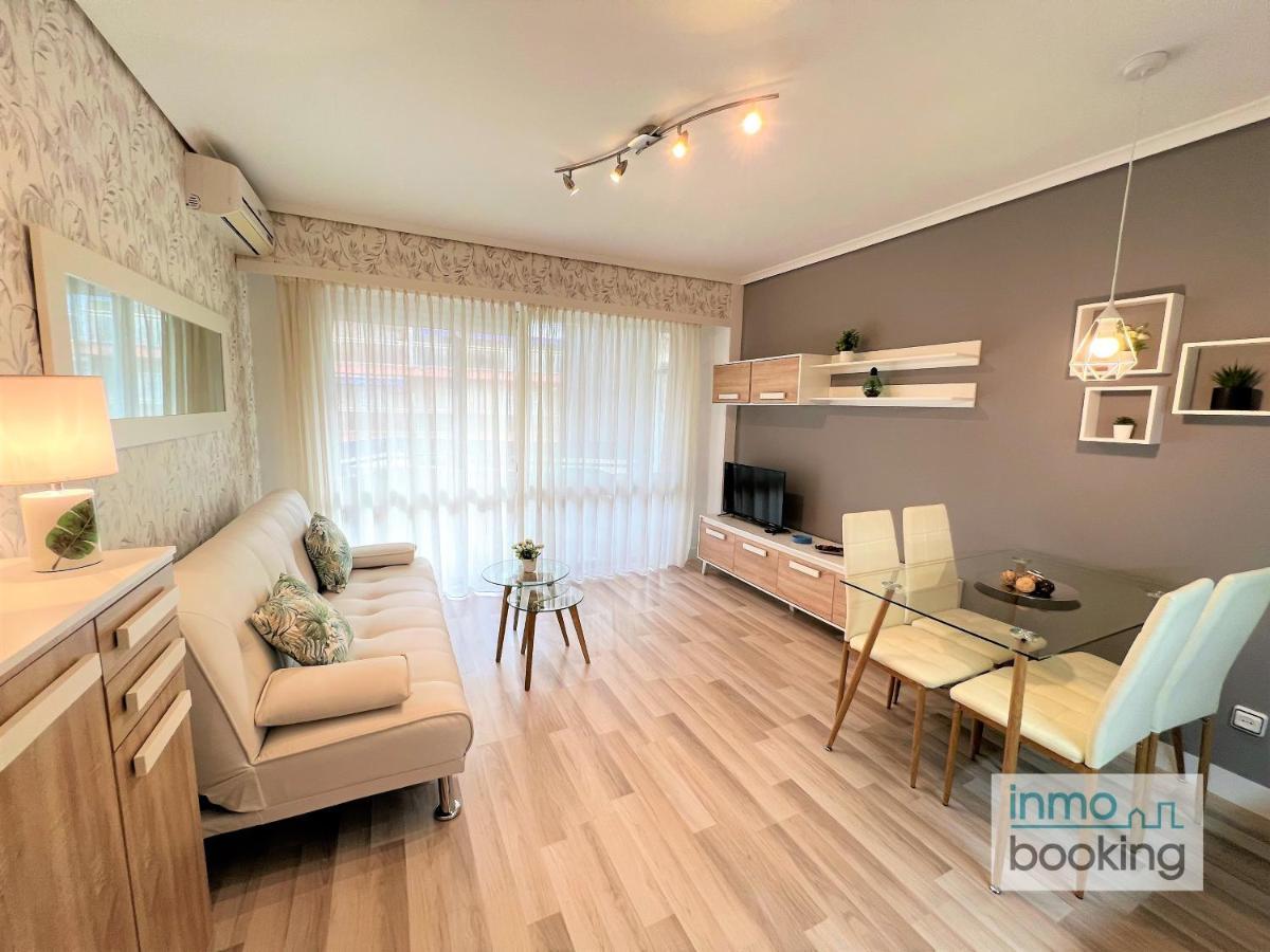 סאלו Solo Familias, Apartamento Climatizado Y Cerca De La Playa מראה חיצוני תמונה