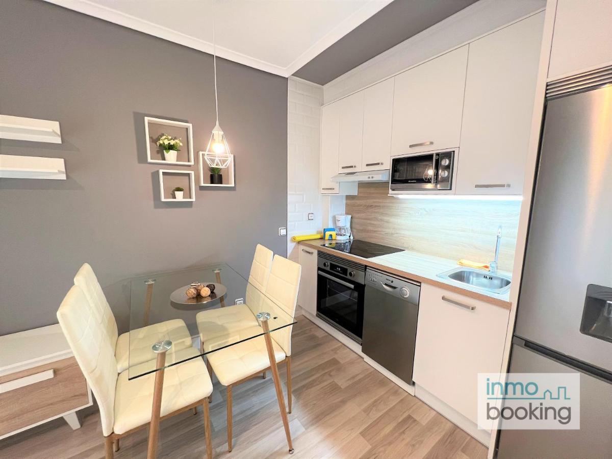 סאלו Solo Familias, Apartamento Climatizado Y Cerca De La Playa מראה חיצוני תמונה
