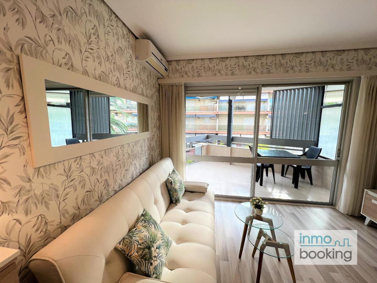 סאלו Solo Familias, Apartamento Climatizado Y Cerca De La Playa מראה חיצוני תמונה